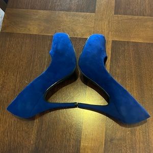 Cobalt blue Mix No. 6 pumps